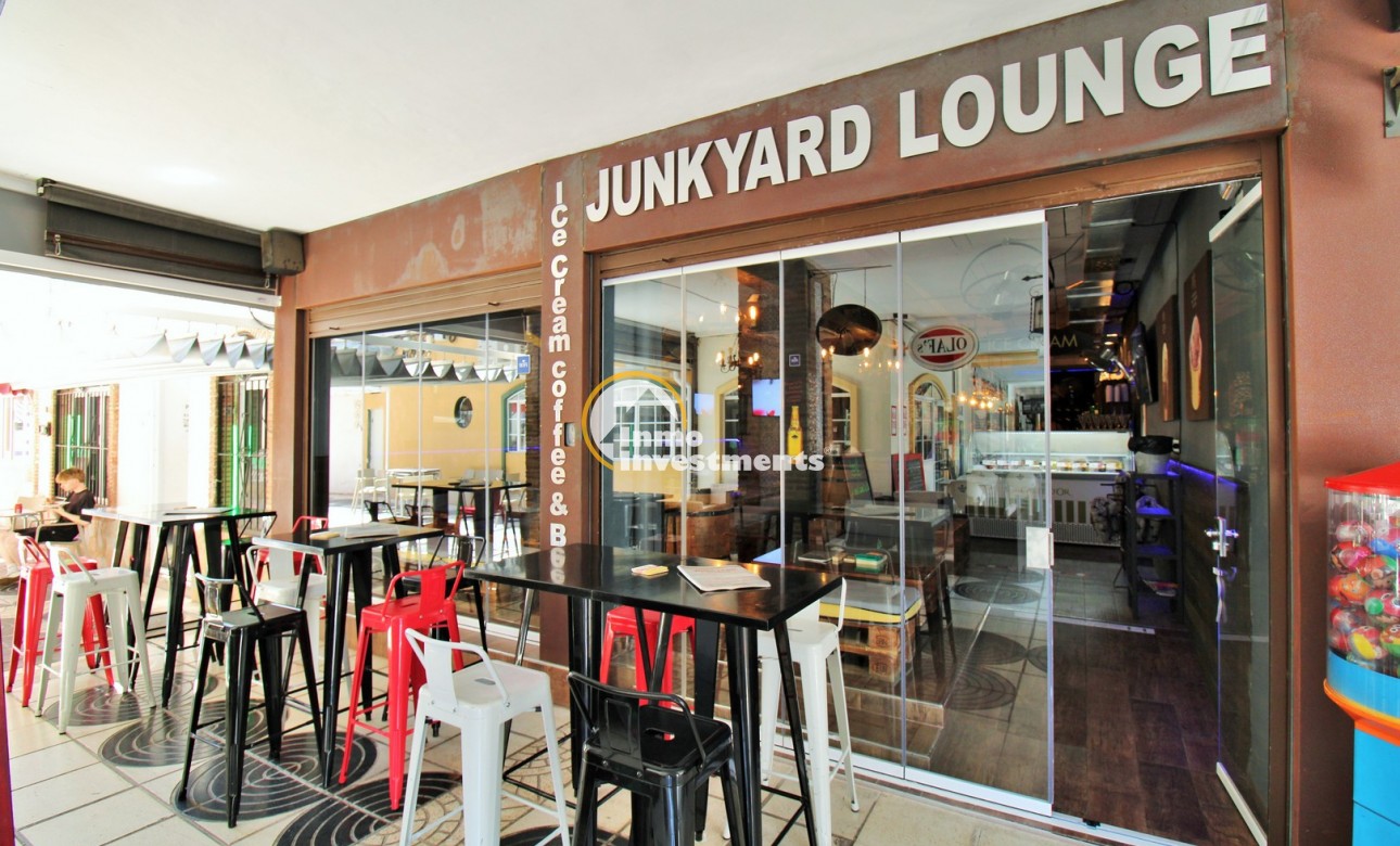 Bestaande bouw - Commercieel - Villamartin