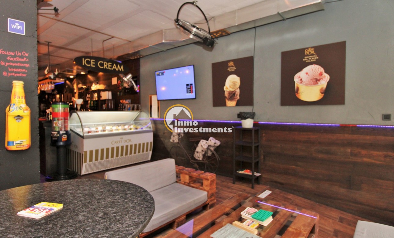 Bestaande bouw - Commercieel - Villamartin