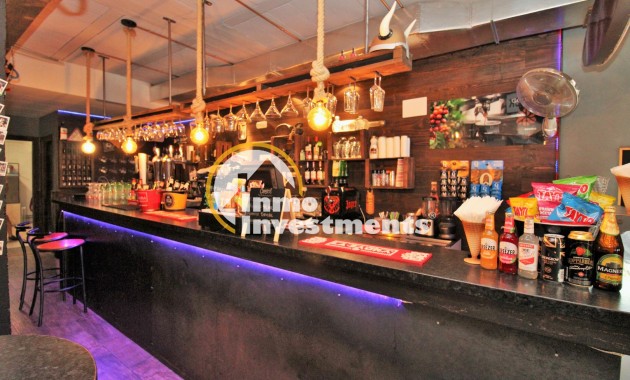 Bestaande bouw - Commercieel - Villamartin