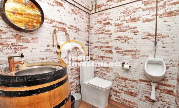 Bestaande bouw - Commercieel - Villamartin