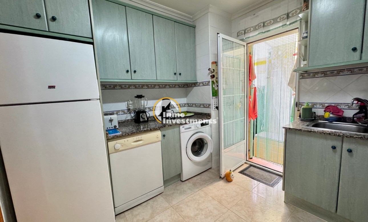 Resale - Town house - Torrevieja