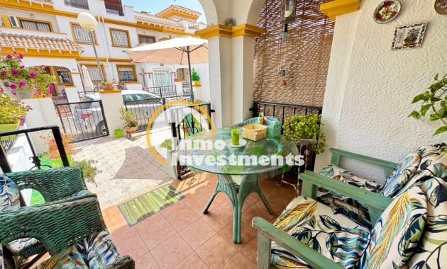 Resale - Town house - Torrevieja