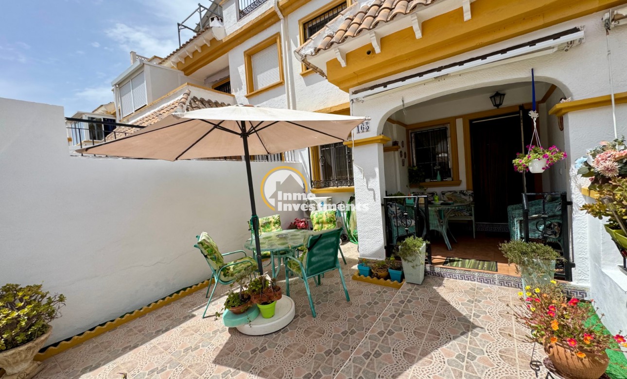 Resale - Town house - Torrevieja