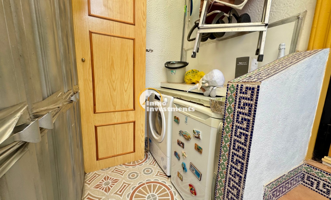 Resale - Town house - Torrevieja