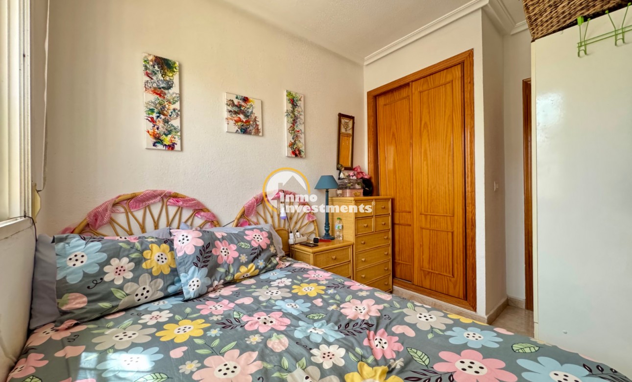 Resale - Town house - Torrevieja