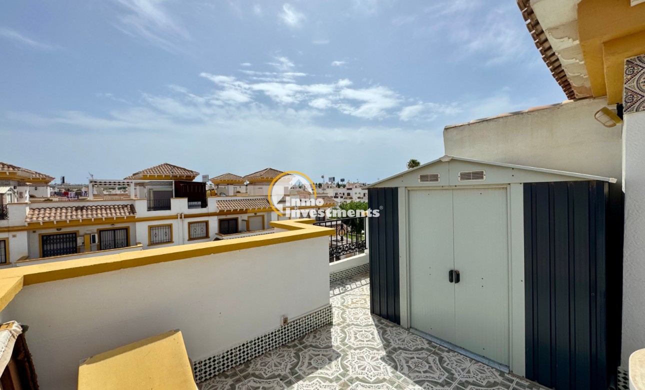 Resale - Town house - Torrevieja