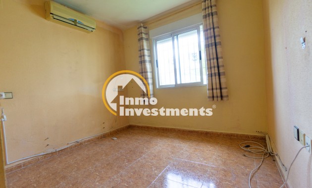 Till salu - Parhus - La Marina