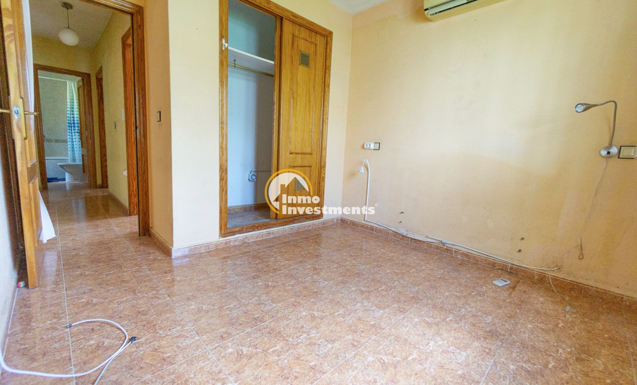 Till salu - Parhus - La Marina