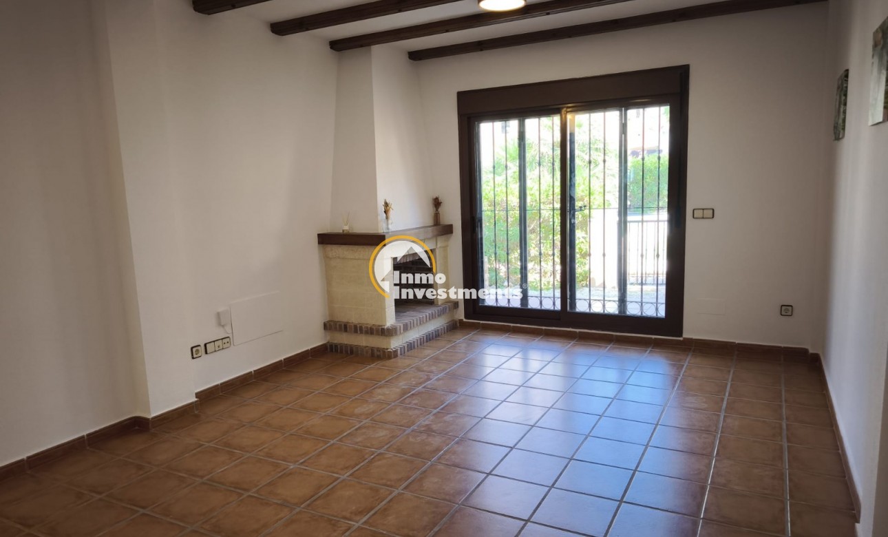 Resale - Semi detached villa - Algorfa - La Finca