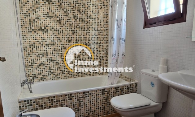 Resale - Semi detached villa - Algorfa - La Finca