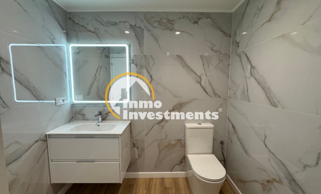 Gebrauchtimmobilien - Apartment - Los Altos