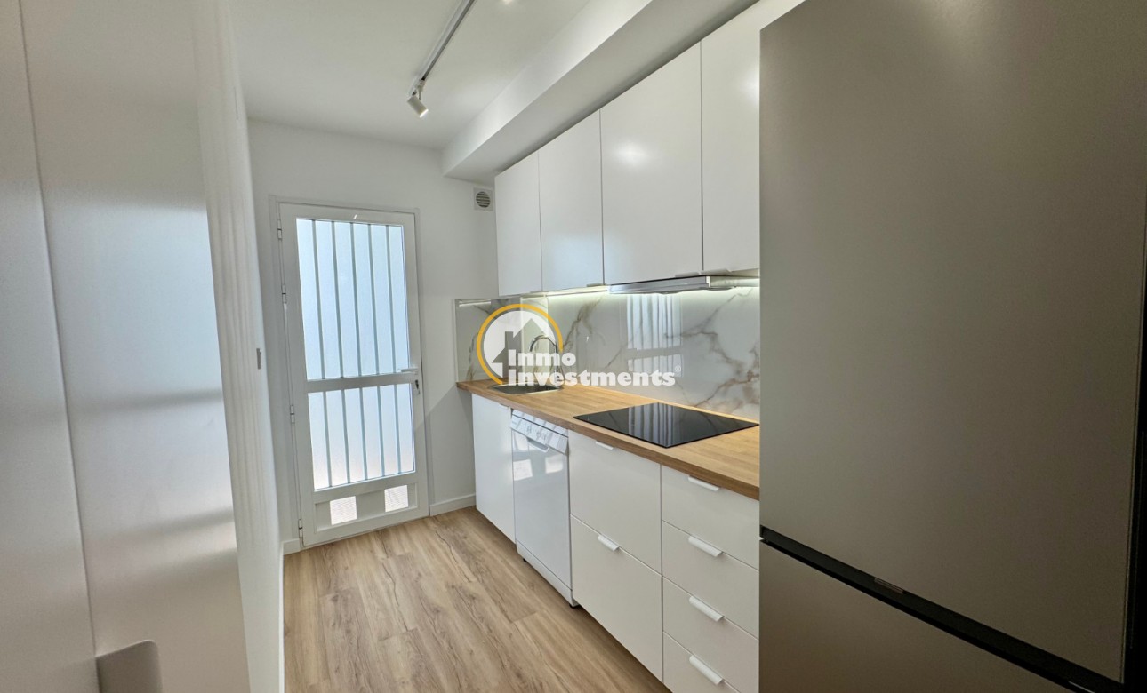 Gebrauchtimmobilien - Apartment - Los Altos