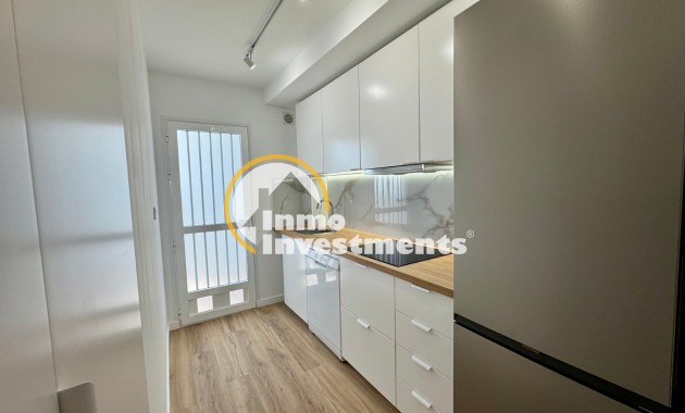 Gebrauchtimmobilien - Apartment - Los Altos