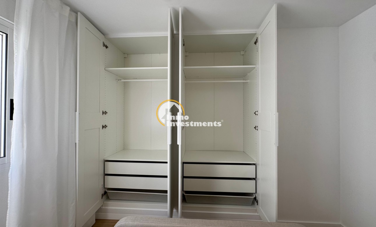 Gebrauchtimmobilien - Apartment - Los Altos