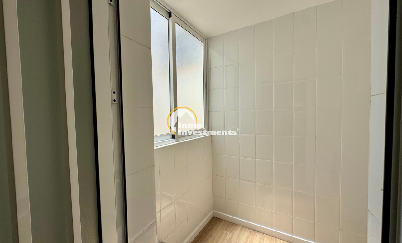 Gebrauchtimmobilien - Apartment - Los Altos