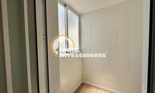 Gebrauchtimmobilien - Apartment - Los Altos