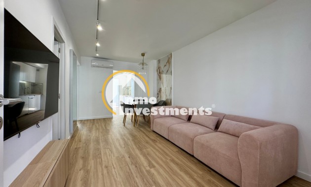Gebrauchtimmobilien - Apartment - Los Altos