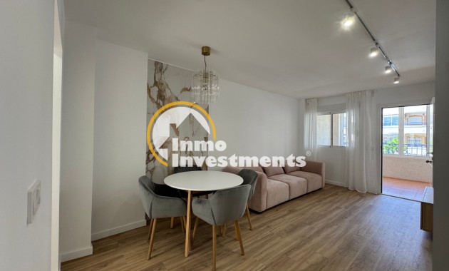 Gebrauchtimmobilien - Apartment - Los Altos