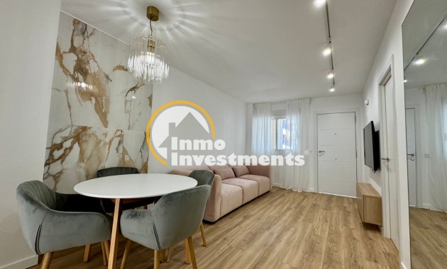 Gebrauchtimmobilien - Apartment - Los Altos