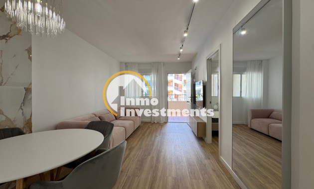 Gebrauchtimmobilien - Apartment - Los Altos