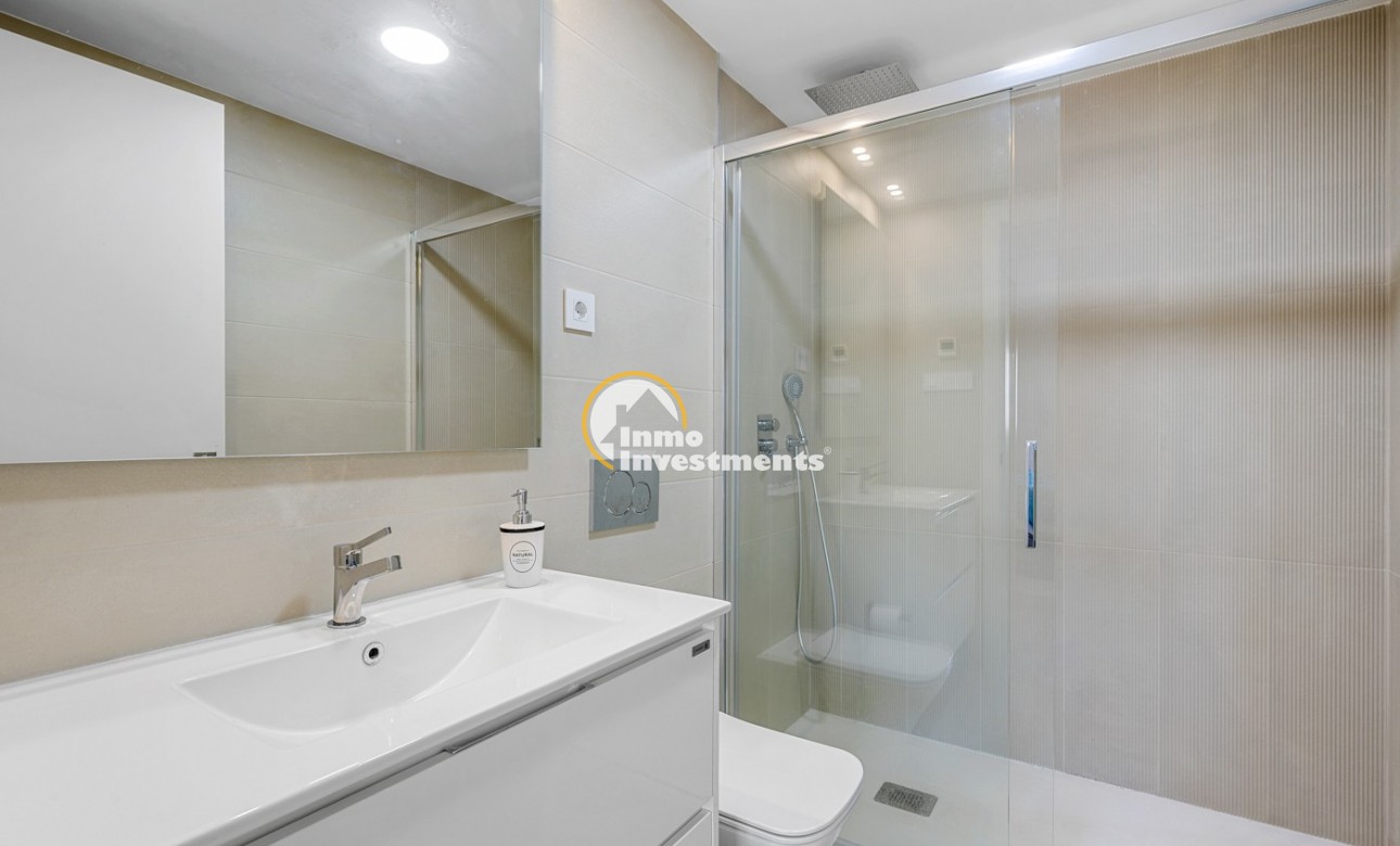 Gebrauchtimmobilien - Apartment - Punta Prima - Strandseite