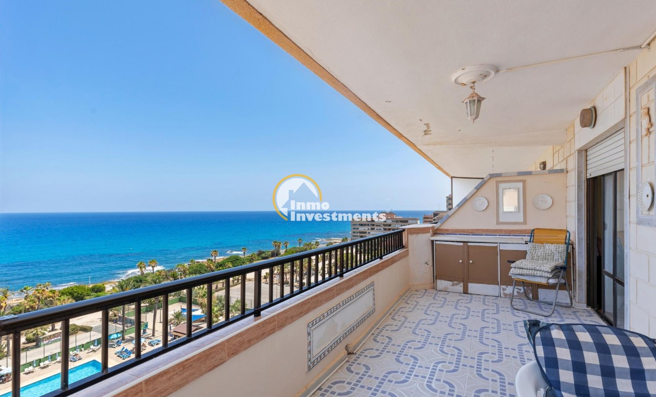 Resale - Apartment - Torrevieja - Beach
