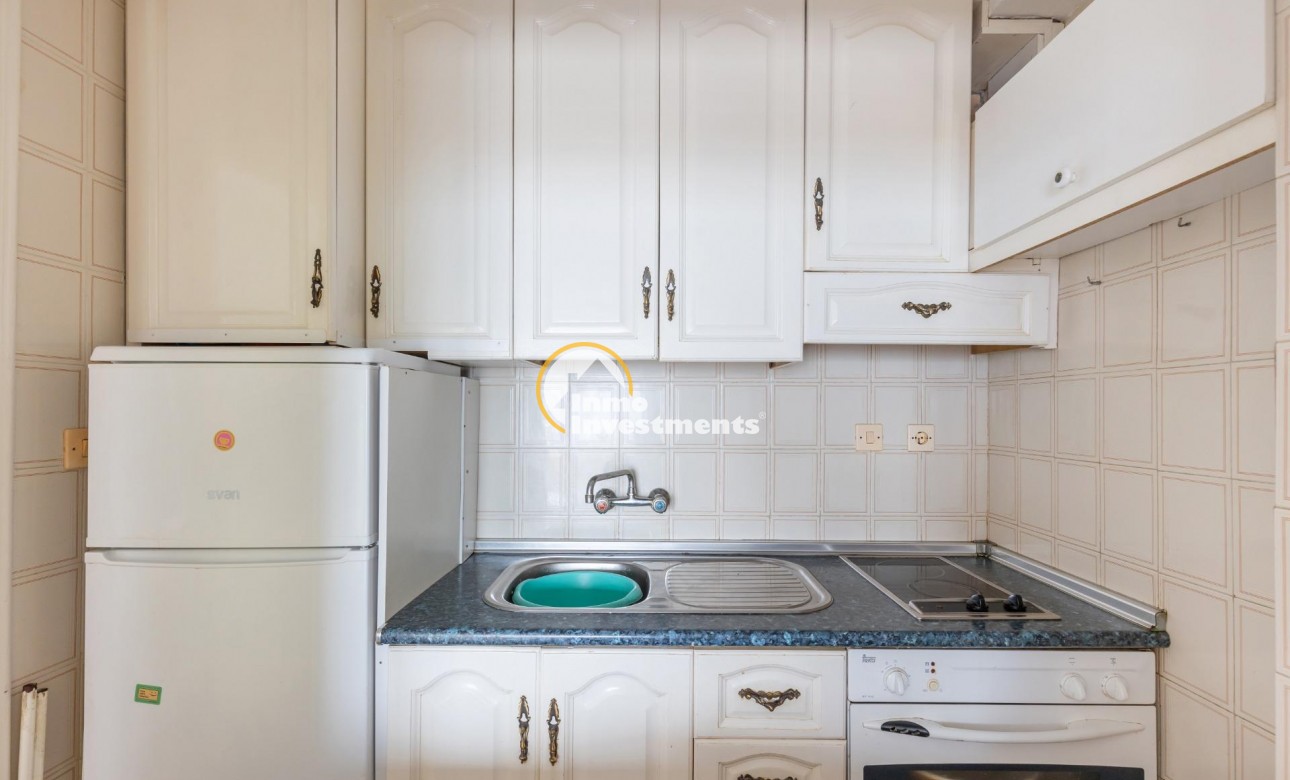 Resale - Apartment - Torrevieja - Beach