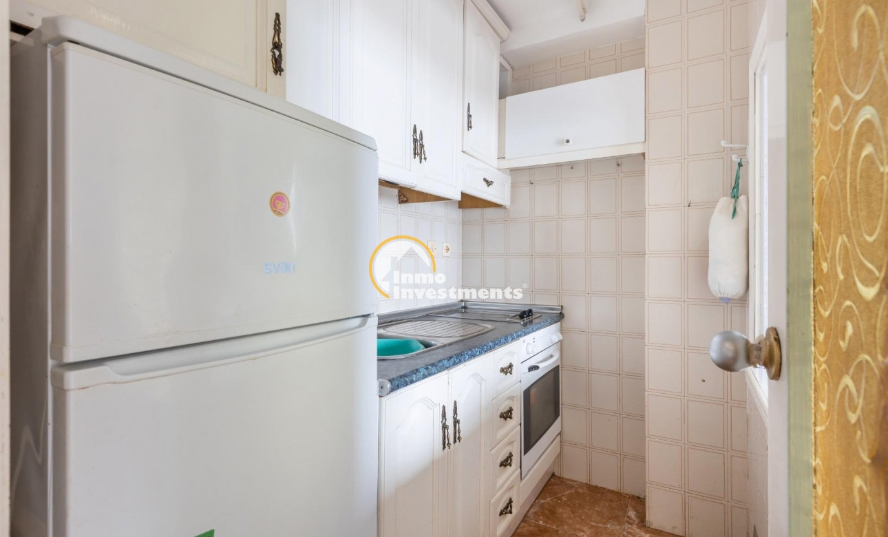 Resale - Apartment - Torrevieja - Beach