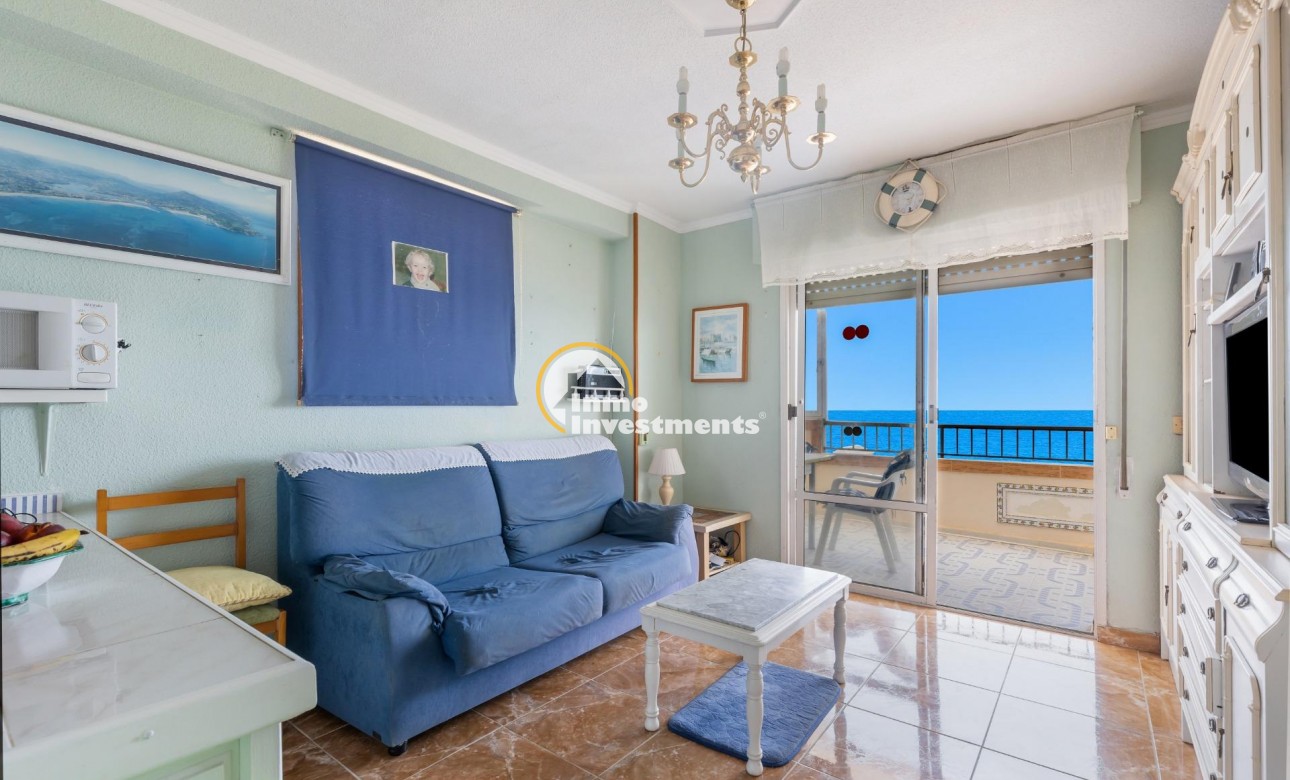 Resale - Apartment - Torrevieja - Beach