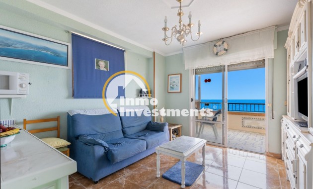 Resale - Apartment - Torrevieja - Beach
