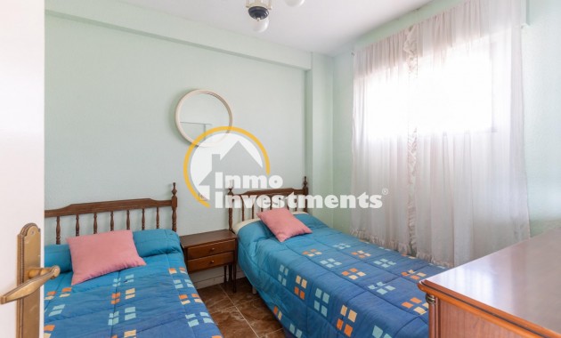 Resale - Apartment - Torrevieja - Beach
