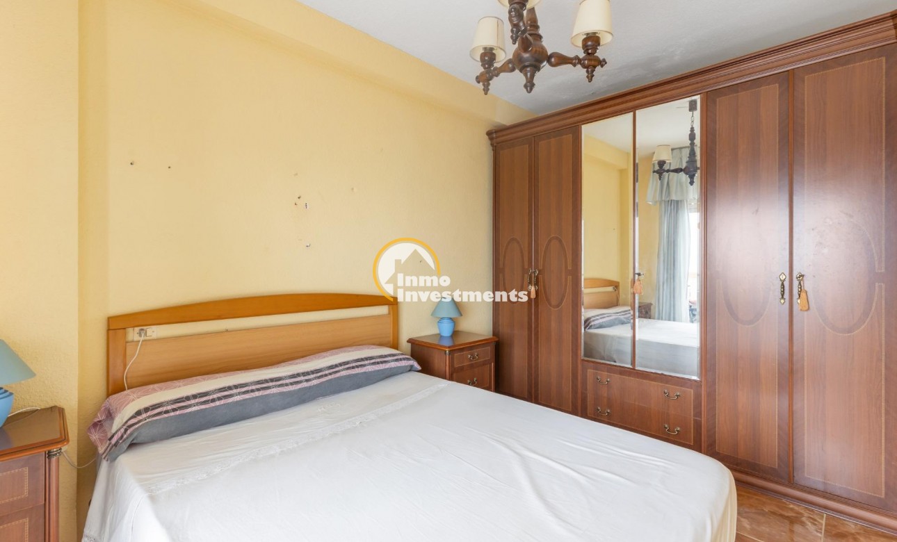 Resale - Apartment - Torrevieja - Beach