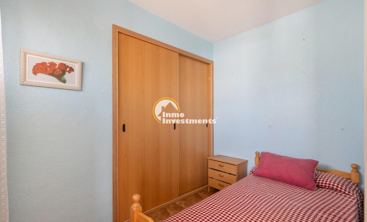 Resale - Apartment - Torrevieja - Beach