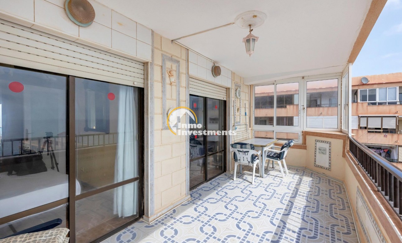 Resale - Apartment - Torrevieja - Beach
