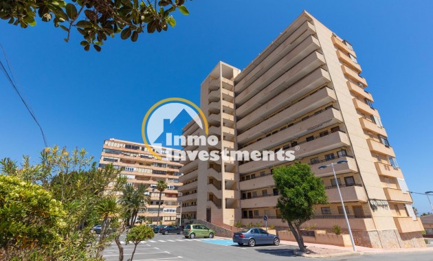 Resale - Apartment - Torrevieja - Beach