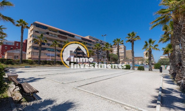 Resale - Apartment - Torrevieja - Beach