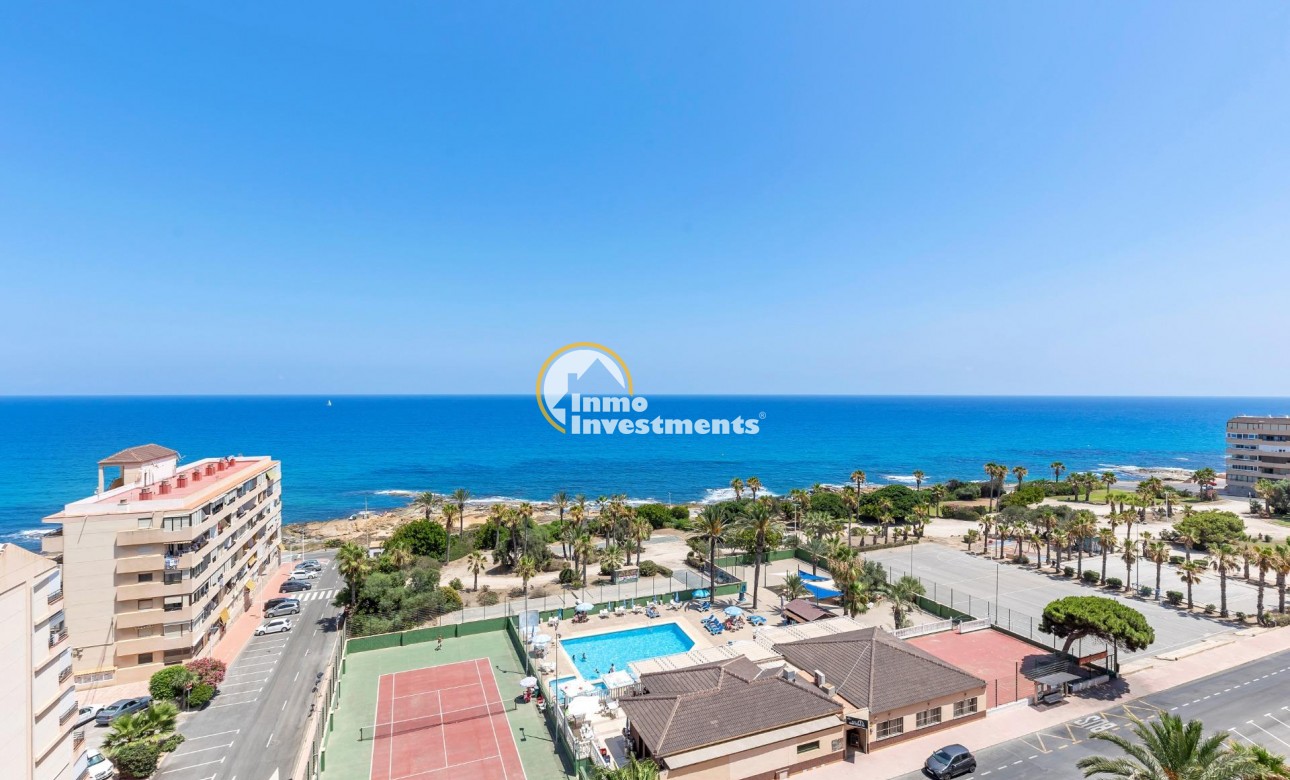Resale - Apartment - Torrevieja - Beach