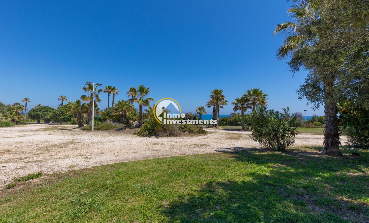 Resale - Apartment - Torrevieja - Beach