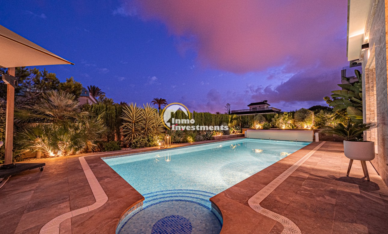 Gebrauchtimmobilien - Villa - La Zenia - Strandseite