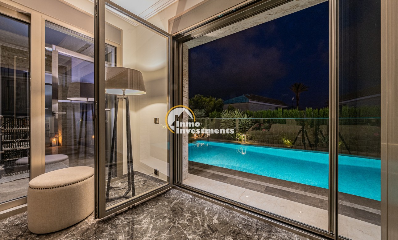 Gebrauchtimmobilien - Villa - La Zenia - Strandseite