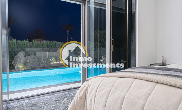 Gebrauchtimmobilien - Villa - La Zenia - Strandseite