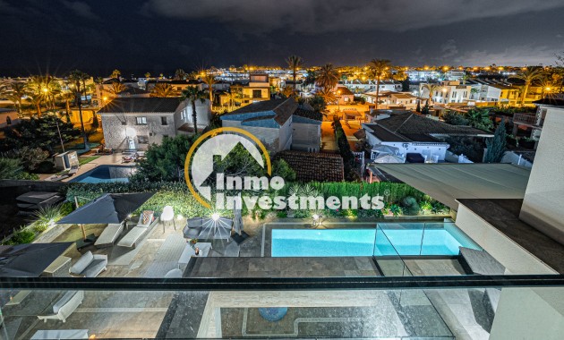 Gebrauchtimmobilien - Villa - La Zenia - Strandseite