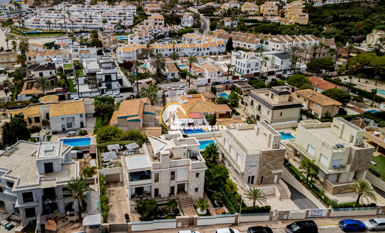 Gebrauchtimmobilien - Villa - La Zenia - Strandseite