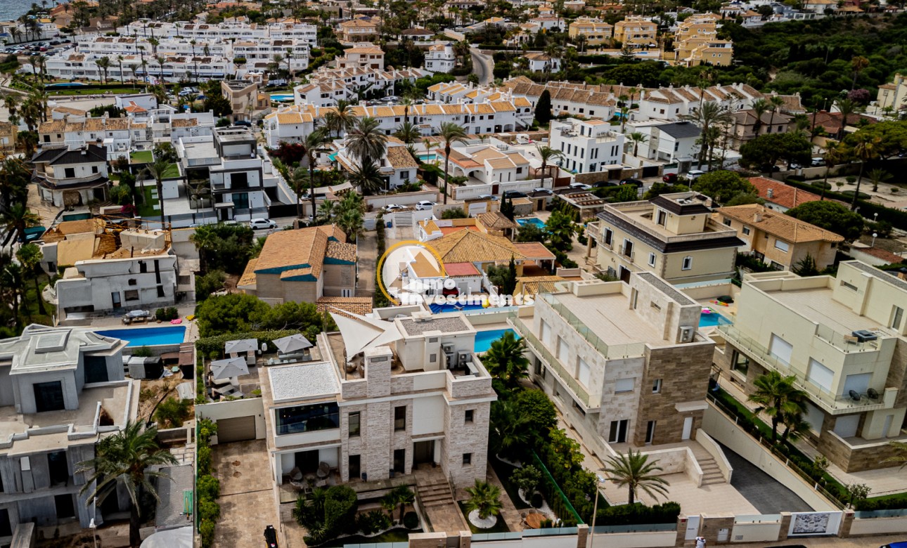 Gebrauchtimmobilien - Villa - La Zenia - Strandseite