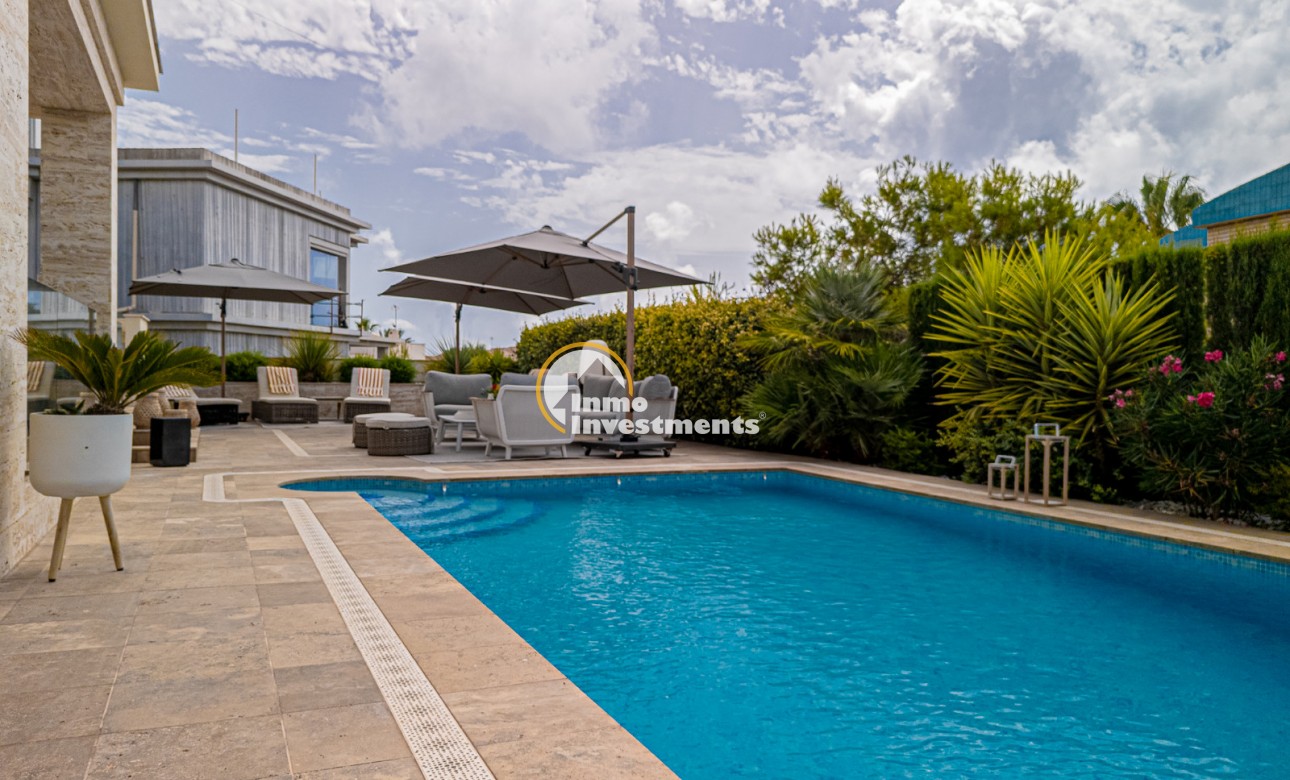 Gebrauchtimmobilien - Villa - La Zenia - Strandseite