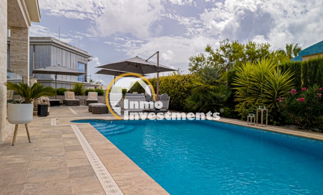 Gebrauchtimmobilien - Villa - La Zenia - Strandseite