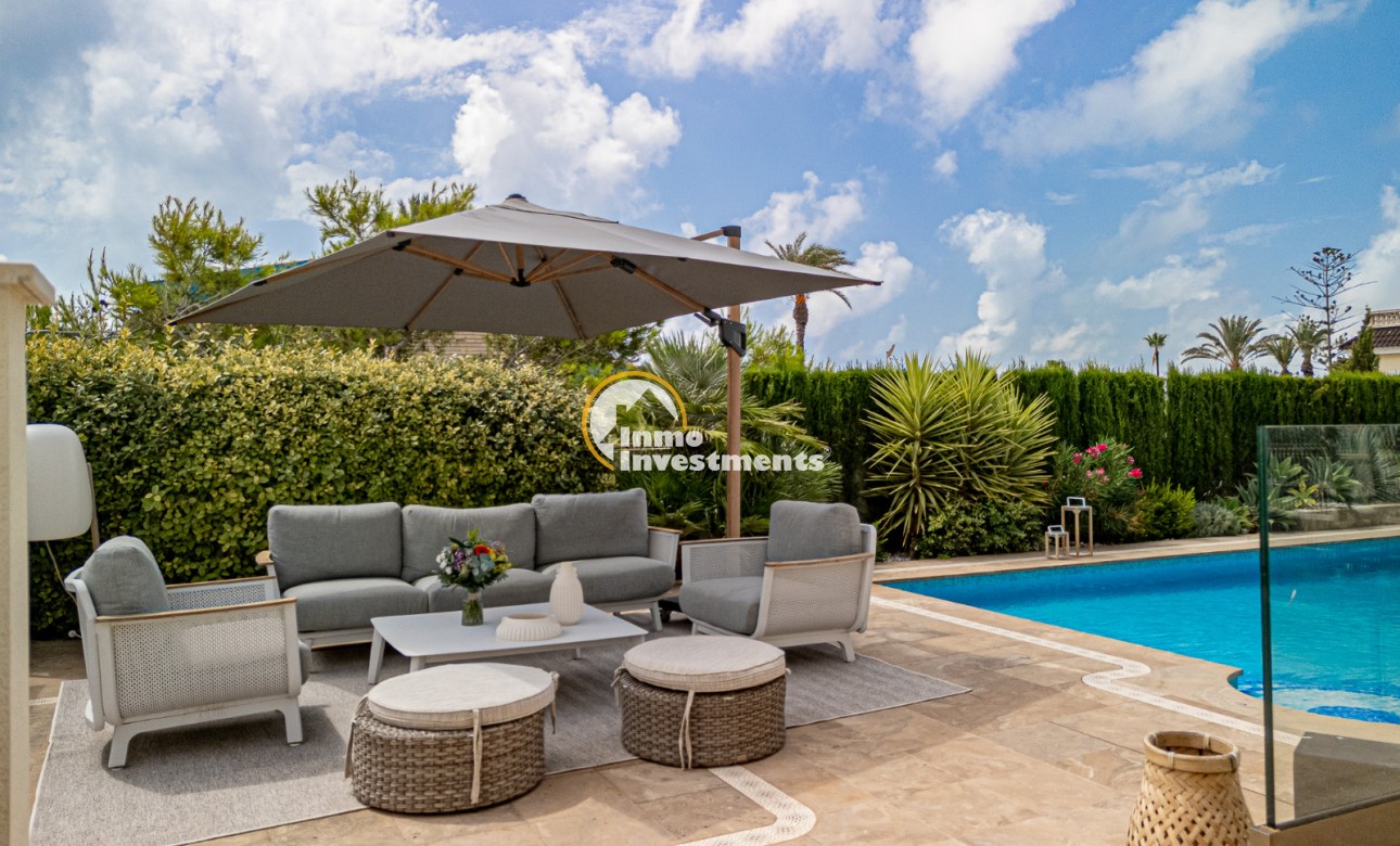 Gebrauchtimmobilien - Villa - La Zenia - Strandseite