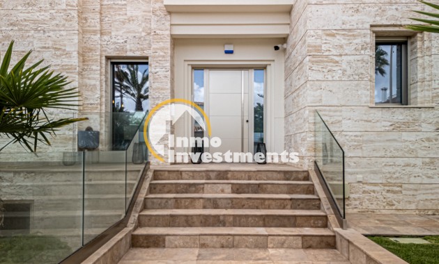 Gebrauchtimmobilien - Villa - La Zenia - Strandseite