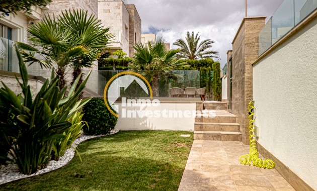 Gebrauchtimmobilien - Villa - La Zenia - Strandseite