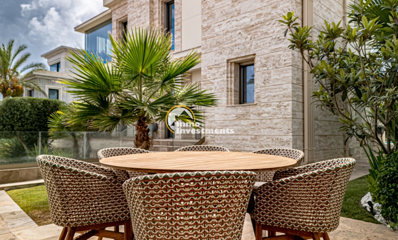 Gebrauchtimmobilien - Villa - La Zenia - Strandseite